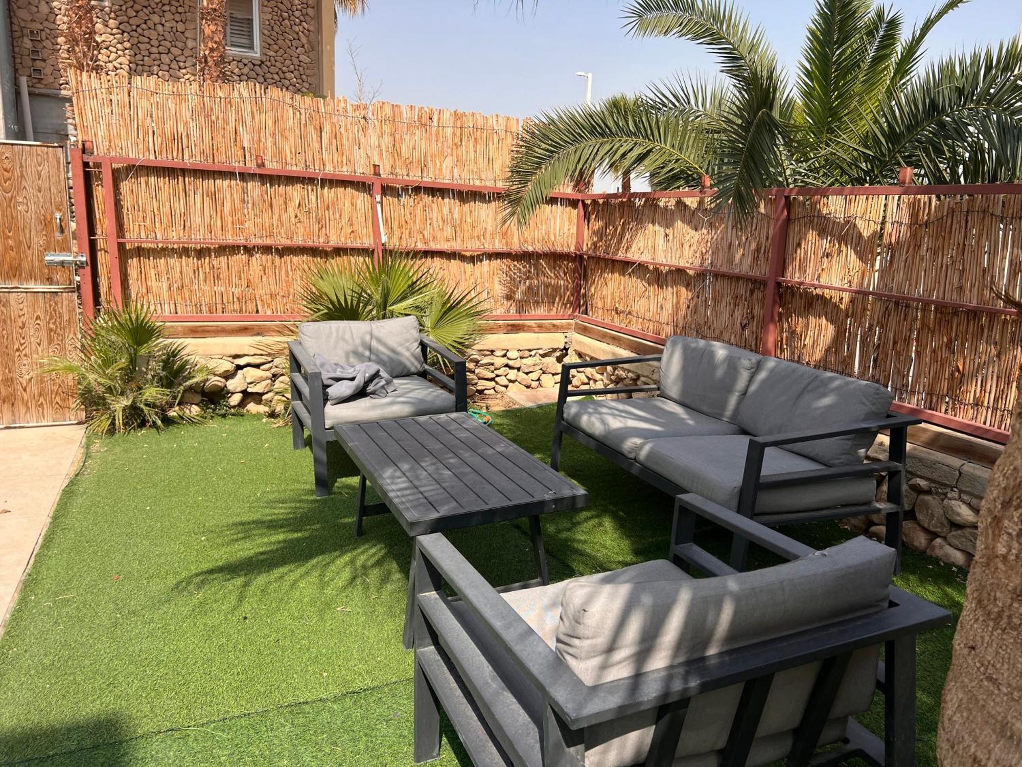 Kingdom Of The Dead Sea Crown Group Collection Apartment Neve Zohar Exterior photo