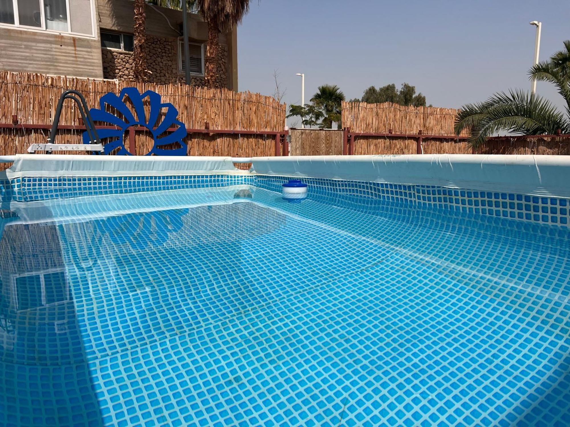 Kingdom Of The Dead Sea Crown Group Collection Apartment Neve Zohar Exterior photo